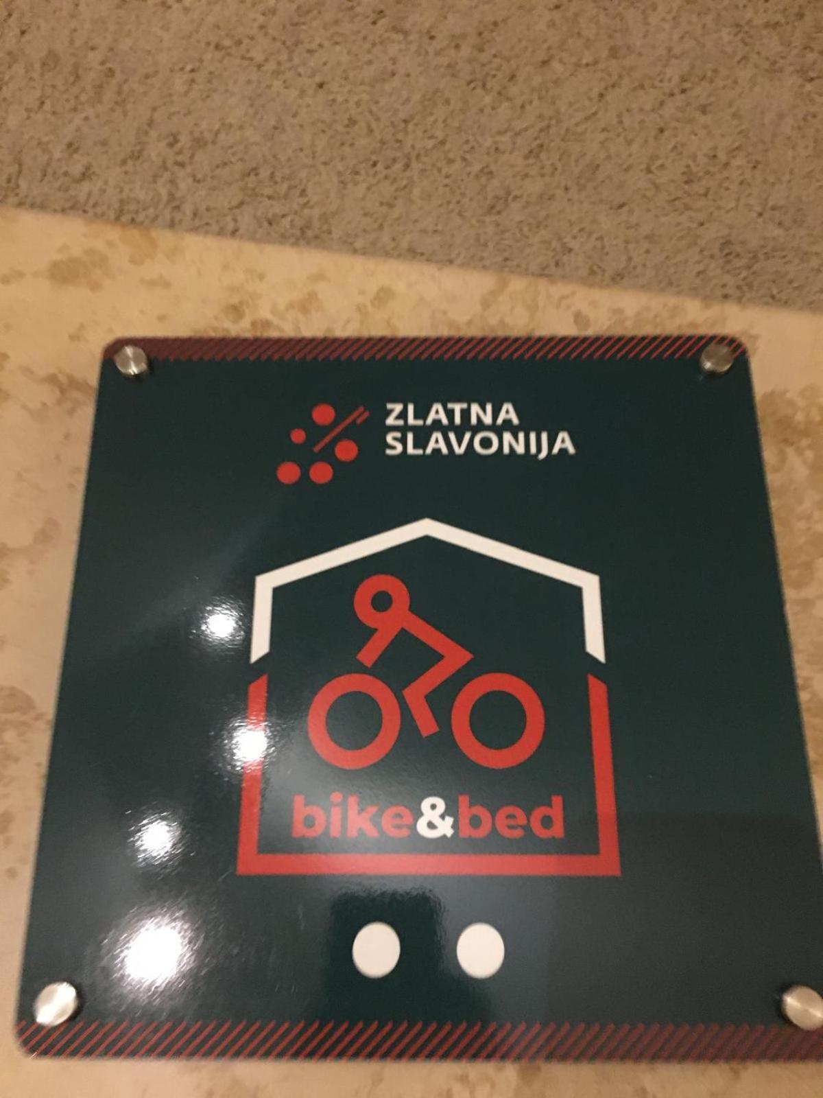 Apartman Sveti Rok 波热加 外观 照片